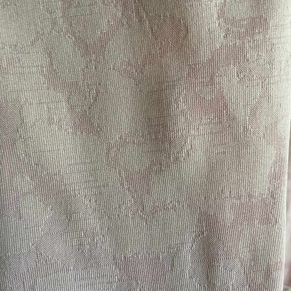 baby pink pattern gymshark leggings! excellent condition! - Picture 5 of 5